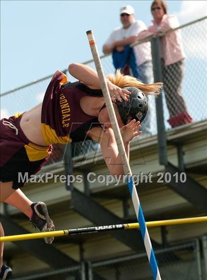 Thumbnail 1 in True Team Section 6AAA (Girls Pole Vault) photogallery.