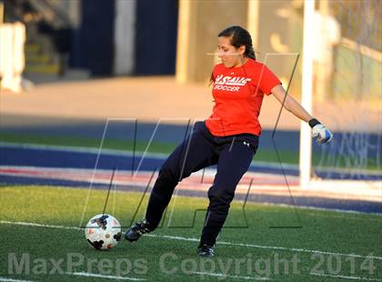 Thumbnail 1 in JV: Glendora @ La Salle photogallery.