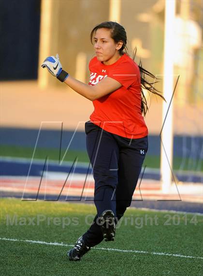 Thumbnail 3 in JV: Glendora @ La Salle photogallery.