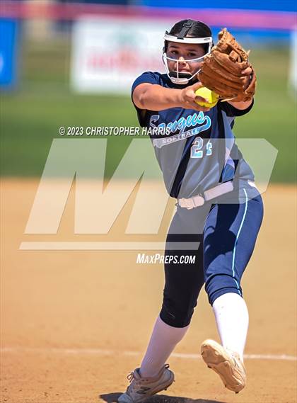 Thumbnail 1 in Roosevelt vs. Saugus photogallery.