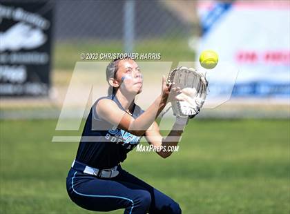 Thumbnail 1 in Roosevelt vs. Saugus photogallery.