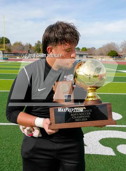 Thumbnail 2 in Sunrise Mountain @ Ironwood (AIA - 5A Final Awards) photogallery.