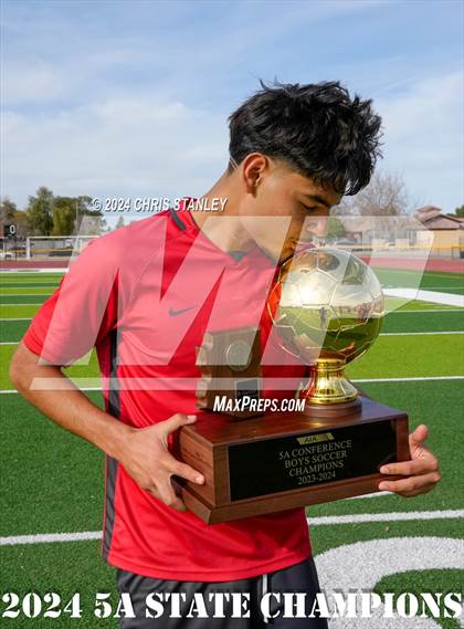 Thumbnail 2 in Sunrise Mountain @ Ironwood (AIA - 5A Final Awards) photogallery.
