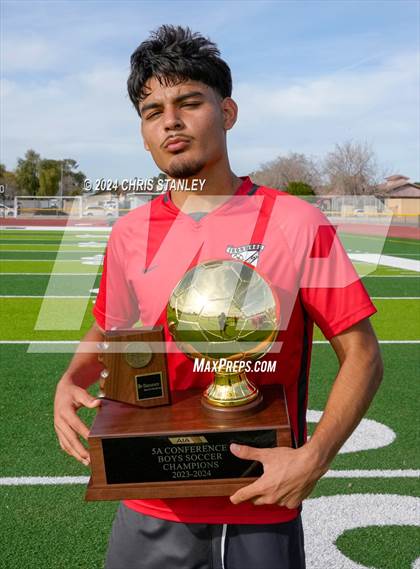 Thumbnail 2 in Sunrise Mountain @ Ironwood (AIA - 5A Final Awards) photogallery.