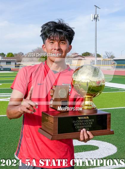 Thumbnail 1 in Sunrise Mountain @ Ironwood (AIA - 5A Final Awards) photogallery.