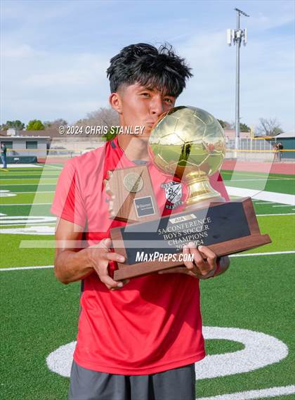 Thumbnail 2 in Sunrise Mountain @ Ironwood (AIA - 5A Final Awards) photogallery.