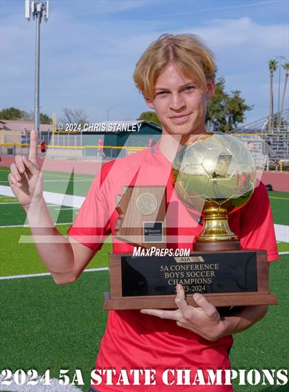 Thumbnail 1 in Sunrise Mountain @ Ironwood (AIA - 5A Final Awards) photogallery.