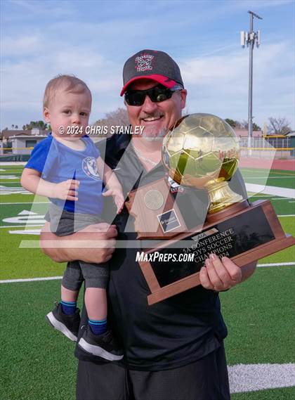 Thumbnail 1 in Sunrise Mountain @ Ironwood (AIA - 5A Final Awards) photogallery.