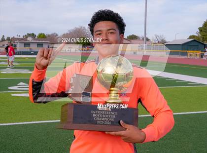 Thumbnail 1 in Sunrise Mountain @ Ironwood (AIA - 5A Final Awards) photogallery.