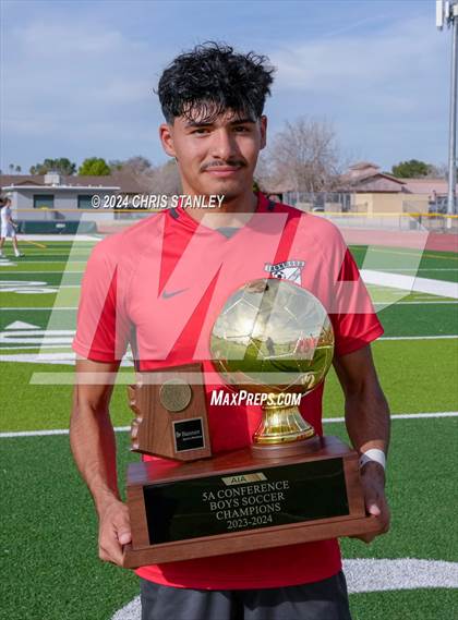 Thumbnail 1 in Sunrise Mountain @ Ironwood (AIA - 5A Final Awards) photogallery.