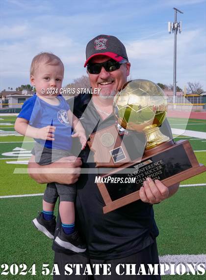 Thumbnail 2 in Sunrise Mountain @ Ironwood (AIA - 5A Final Awards) photogallery.