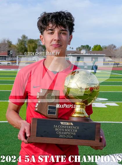 Thumbnail 1 in Sunrise Mountain @ Ironwood (AIA - 5A Final Awards) photogallery.