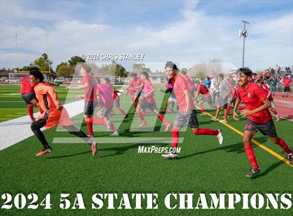 Thumbnail 1 in Sunrise Mountain @ Ironwood (AIA - 5A Final Awards) photogallery.