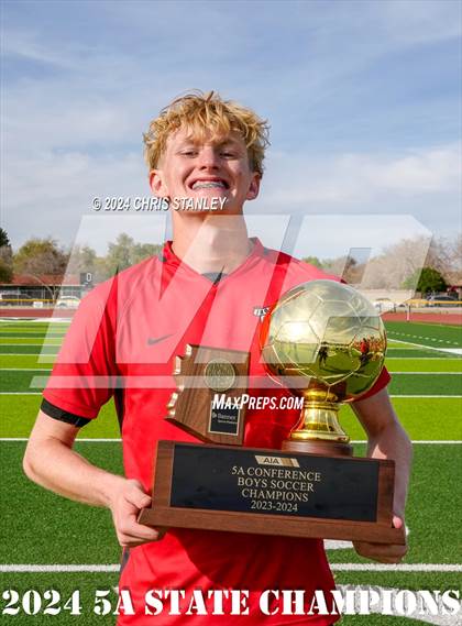 Thumbnail 1 in Sunrise Mountain @ Ironwood (AIA - 5A Final Awards) photogallery.