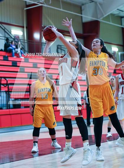 Thumbnail 3 in Hampton @ Pangburn photogallery.