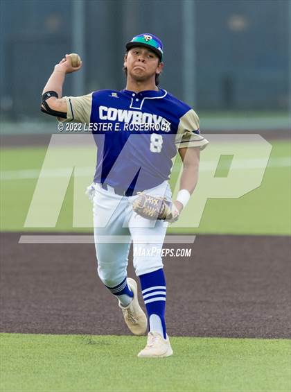 Thumbnail 2 in Knippa vs. D'Hanis (UIL 1A Regional Semi-final Playoffs) photogallery.