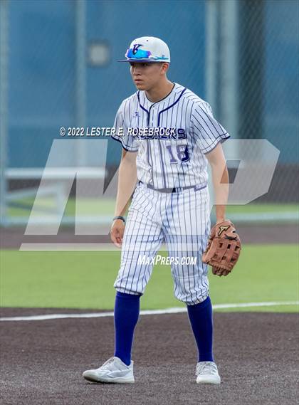 Thumbnail 3 in Knippa vs. D'Hanis (UIL 1A Regional Semi-final Playoffs) photogallery.