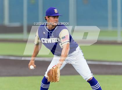 Thumbnail 3 in Knippa vs. D'Hanis (UIL 1A Regional Semi-final Playoffs) photogallery.