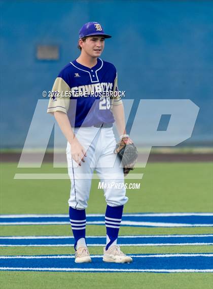 Thumbnail 1 in Knippa vs. D'Hanis (UIL 1A Regional Semi-final Playoffs) photogallery.