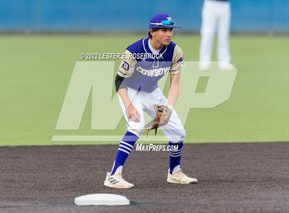 Thumbnail 1 in Knippa vs. D'Hanis (UIL 1A Regional Semi-final Playoffs) photogallery.