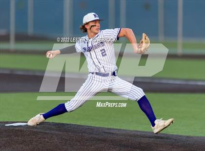 Thumbnail 1 in Knippa vs. D'Hanis (UIL 1A Regional Semi-final Playoffs) photogallery.