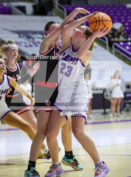 Thumbnail 3 in Lehi vs. Spanish Fork (UHSAA 5A Quarterfinal) photogallery.