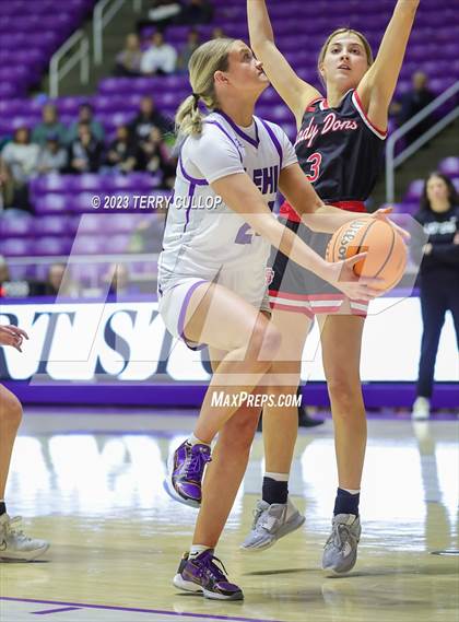 Thumbnail 3 in Lehi vs. Spanish Fork (UHSAA 5A Quarterfinal) photogallery.