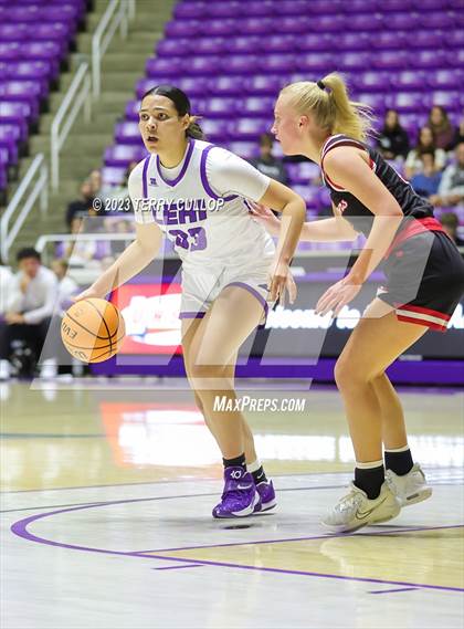 Thumbnail 3 in Lehi vs. Spanish Fork (UHSAA 5A Quarterfinal) photogallery.