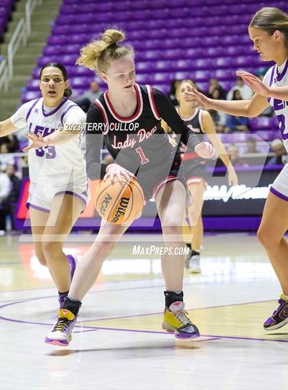 Thumbnail 1 in Lehi vs. Spanish Fork (UHSAA 5A Quarterfinal) photogallery.