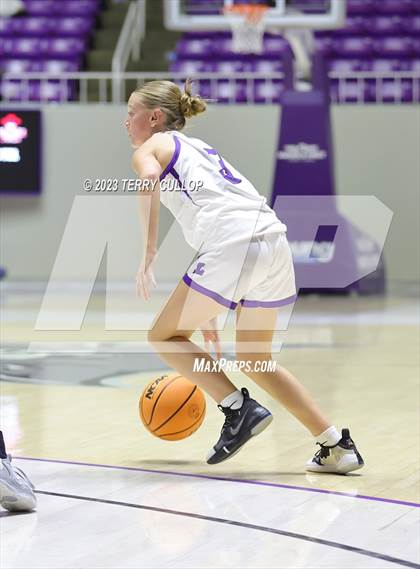 Thumbnail 3 in Lehi vs. Spanish Fork (UHSAA 5A Quarterfinal) photogallery.