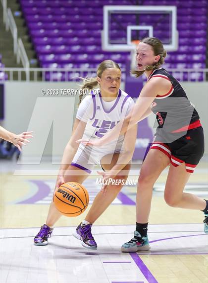 Thumbnail 3 in Lehi vs. Spanish Fork (UHSAA 5A Quarterfinal) photogallery.