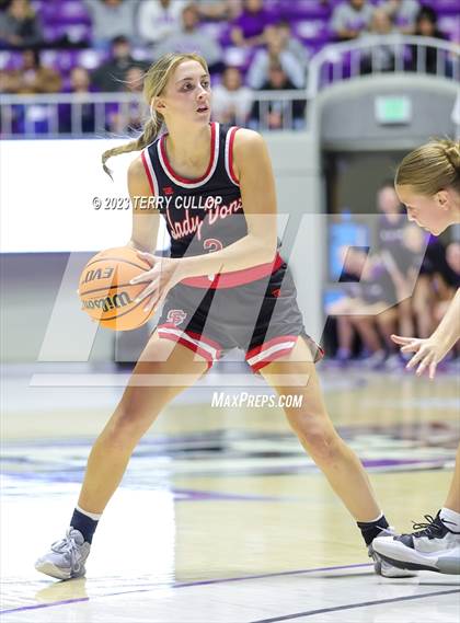 Thumbnail 3 in Lehi vs. Spanish Fork (UHSAA 5A Quarterfinal) photogallery.
