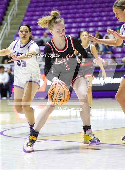 Thumbnail 2 in Lehi vs. Spanish Fork (UHSAA 5A Quarterfinal) photogallery.