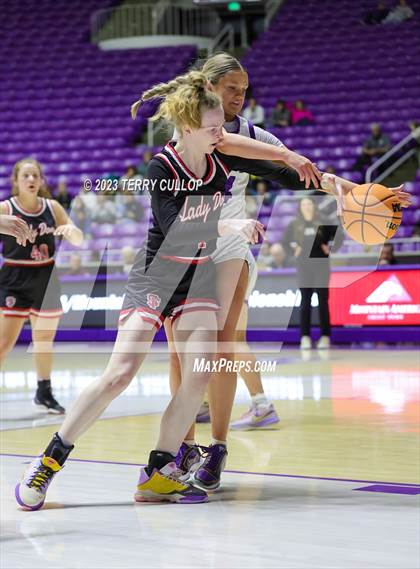 Thumbnail 1 in Lehi vs. Spanish Fork (UHSAA 5A Quarterfinal) photogallery.