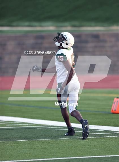 Thumbnail 1 in Smoky Hill @ Legend photogallery.