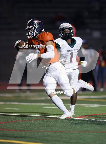 Thumbnail 1 in Smoky Hill @ Legend photogallery.