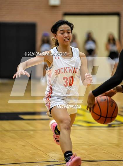 Thumbnail 3 in Duncanville vs. Rockwall (UIL 6A Region II Area) photogallery.