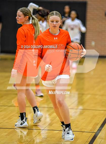 Thumbnail 1 in Duncanville vs. Rockwall (UIL 6A Region II Area) photogallery.