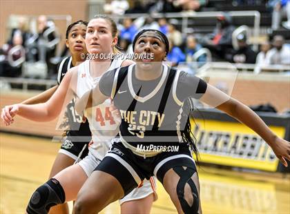 Thumbnail 3 in Duncanville vs. Rockwall (UIL 6A Region II Area) photogallery.