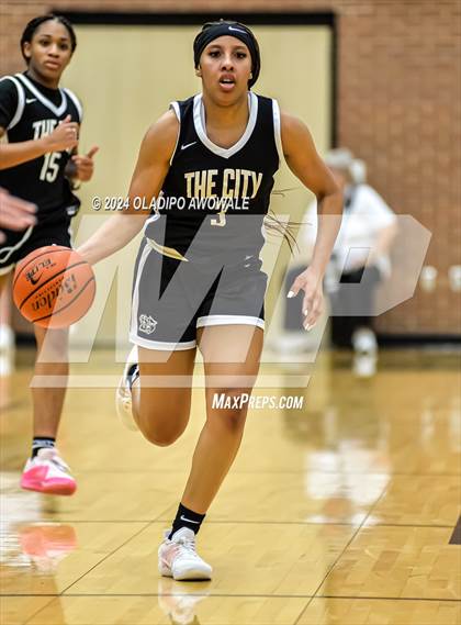 Thumbnail 3 in Duncanville vs. Rockwall (UIL 6A Region II Area) photogallery.