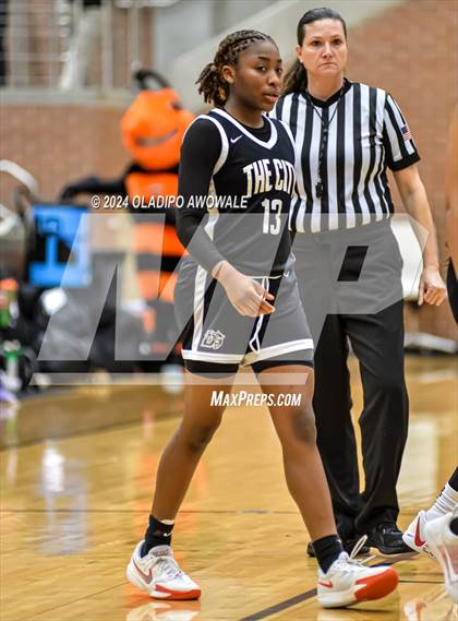 Thumbnail 3 in Duncanville vs. Rockwall (UIL 6A Region II Area) photogallery.
