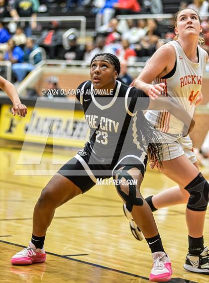 Thumbnail 3 in Duncanville vs. Rockwall (UIL 6A Region II Area) photogallery.