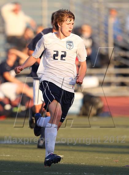 Thumbnail 2 in Loyola @ Crescenta Valley photogallery.