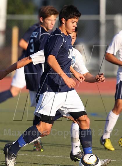 Thumbnail 2 in Loyola @ Crescenta Valley photogallery.