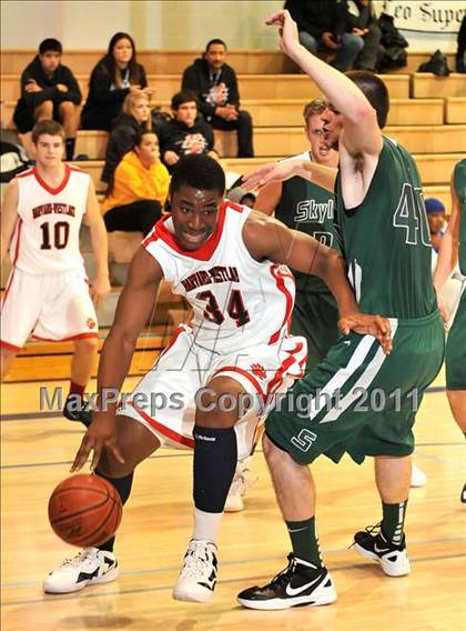 Thumbnail 1 in Skyline vs. Harvard-Westlake (MaxPreps Holiday Classic) photogallery.
