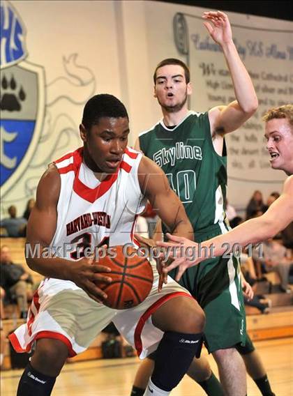 Thumbnail 2 in Skyline vs. Harvard-Westlake (MaxPreps Holiday Classic) photogallery.