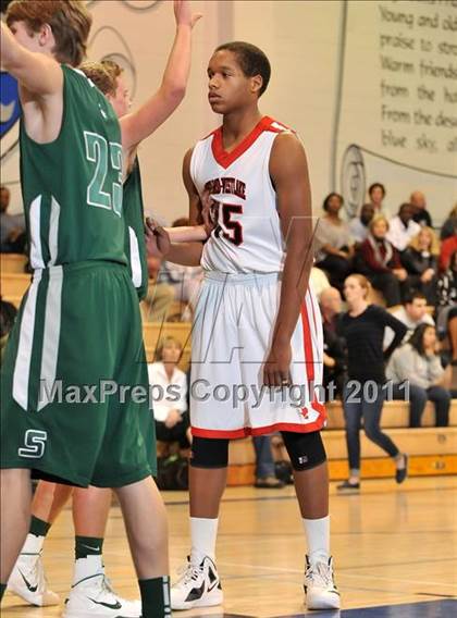 Thumbnail 1 in Skyline vs. Harvard-Westlake (MaxPreps Holiday Classic) photogallery.