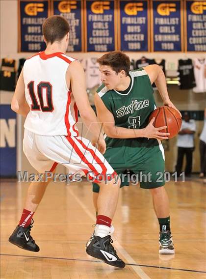 Thumbnail 2 in Skyline vs. Harvard-Westlake (MaxPreps Holiday Classic) photogallery.