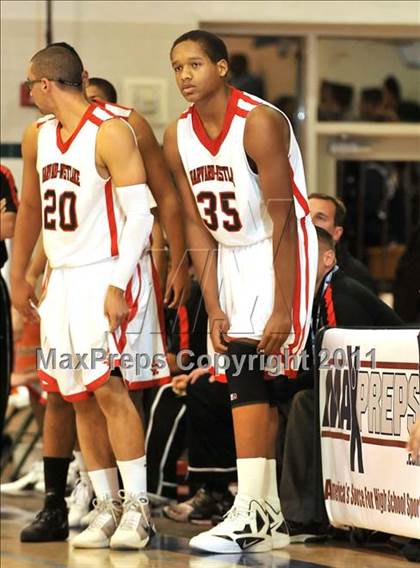 Thumbnail 2 in Skyline vs. Harvard-Westlake (MaxPreps Holiday Classic) photogallery.