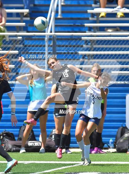 Thumbnail 3 in Prosper vs. Seven Lakes (UIL 6A Soccer Semifinal) photogallery.